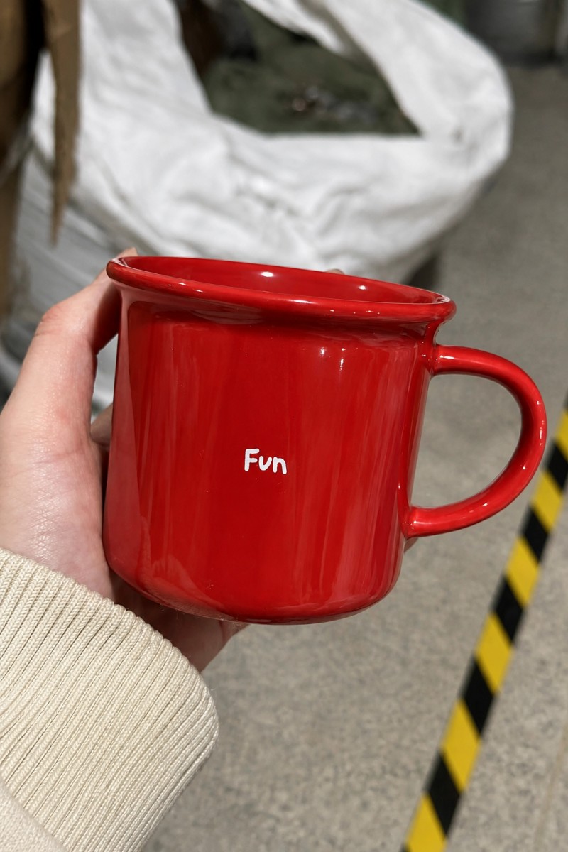 Nakakatuwang Red Enamel‑Style Ceramic Coffee Mug